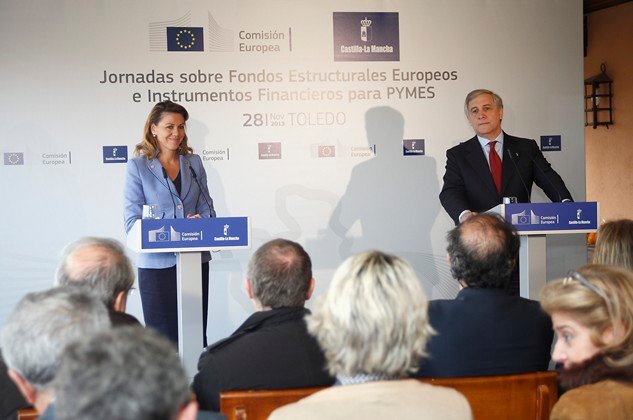 2013112811 Cospedal y Tajani inauguran Jornada fondos estructurales europeos para PYMES-3 (Copiar)