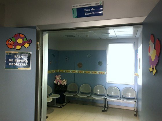 Sala de espera urgencias pediátricas del Hospital de Valdepeñas