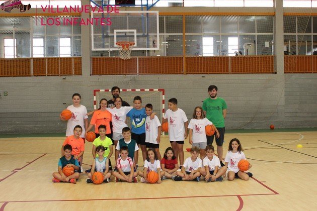 Clausura VI Clinic Baloncesto (1) (Copiar)