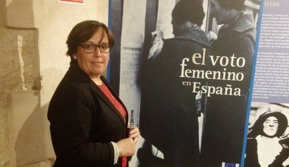 Carmen Olmedo - Exposicion 'El voto femenino en España' 1 (Copiar)