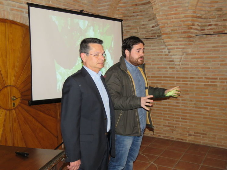 La conferencia de Gerardo Rodríguez fue presentada por Pablo Camacho