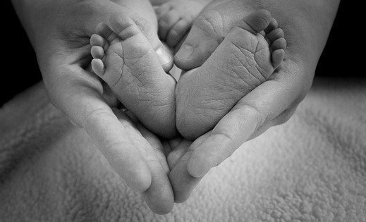 baby-feet-1527456_960_720 (Copiar)